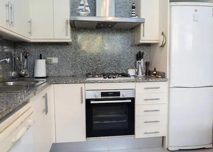 05 70 Marina Port D Aro * Platja d'Aro