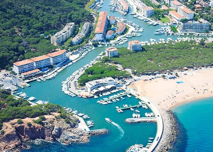 05 70 Marina Port D Aro Feriehus